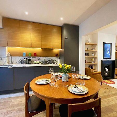 Stylish 2-Bedroom Townhouse Next To Brighton Station Kültér fotó
