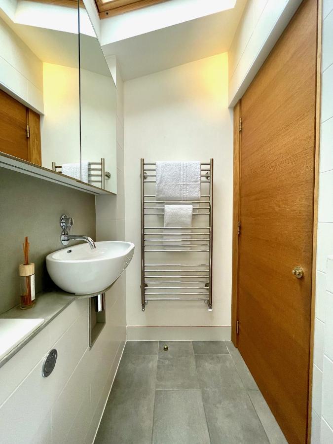 Stylish 2-Bedroom Townhouse Next To Brighton Station Kültér fotó